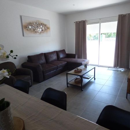 Les Locs Du Grazel Villa Ruoms Buitenkant foto