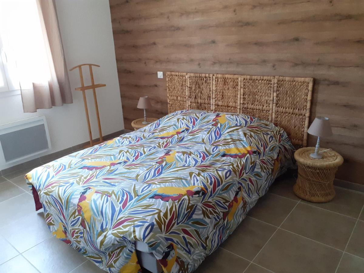 Les Locs Du Grazel Villa Ruoms Buitenkant foto
