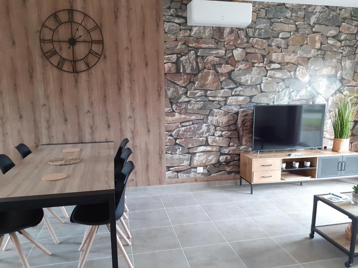 Les Locs Du Grazel Villa Ruoms Buitenkant foto