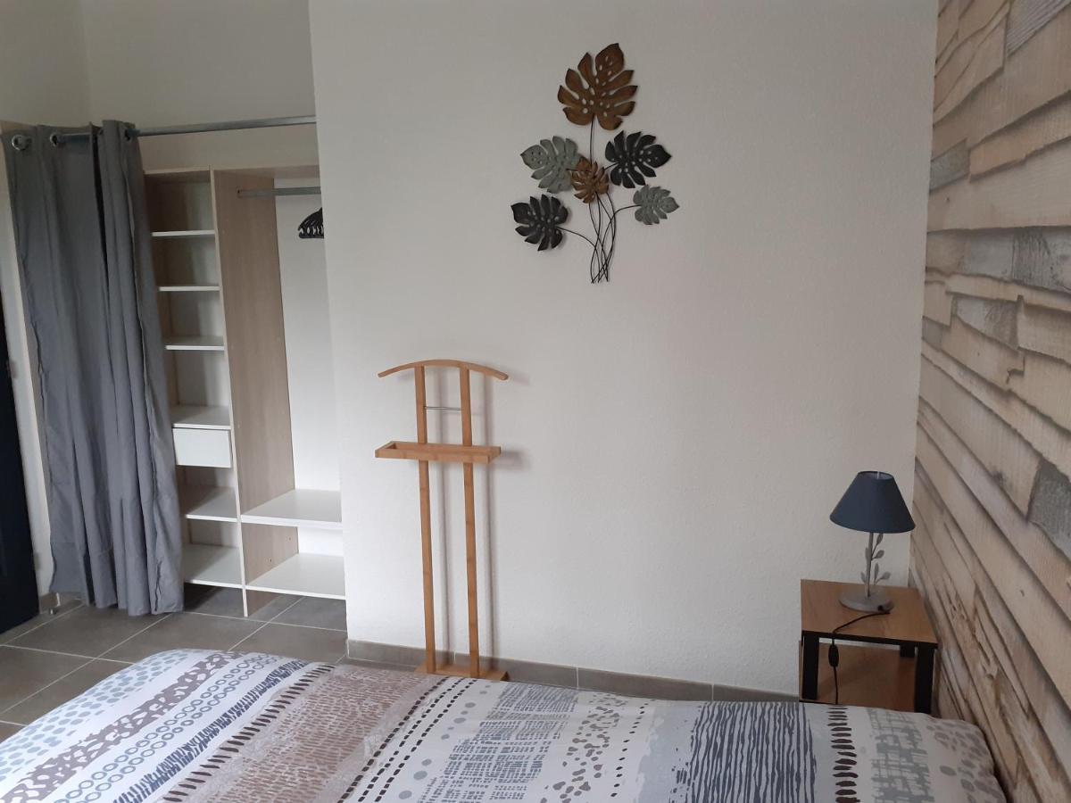Les Locs Du Grazel Villa Ruoms Buitenkant foto