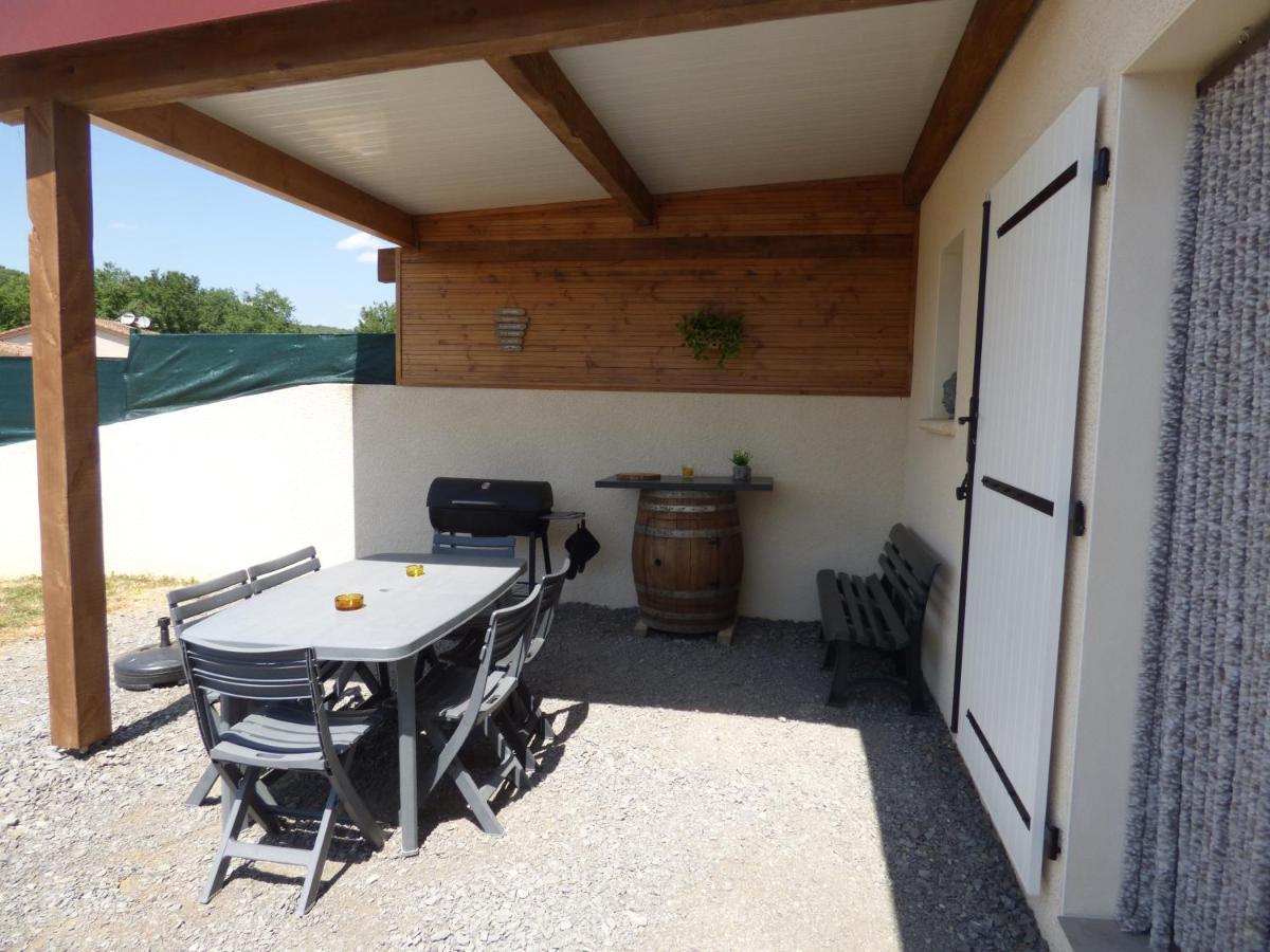 Les Locs Du Grazel Villa Ruoms Buitenkant foto